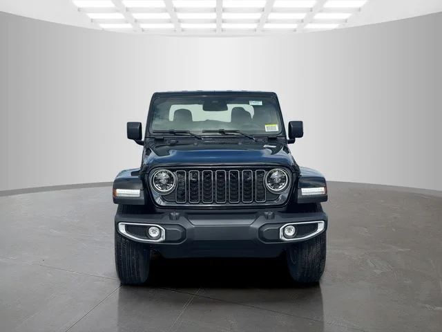 New 2026 Black Clear-Coat Exterior Paint Jeep Sahara image 2