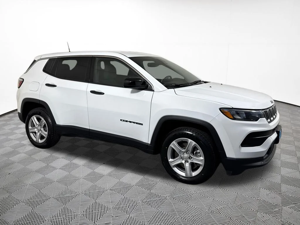 Used 2023 White Jeep Sport image 5