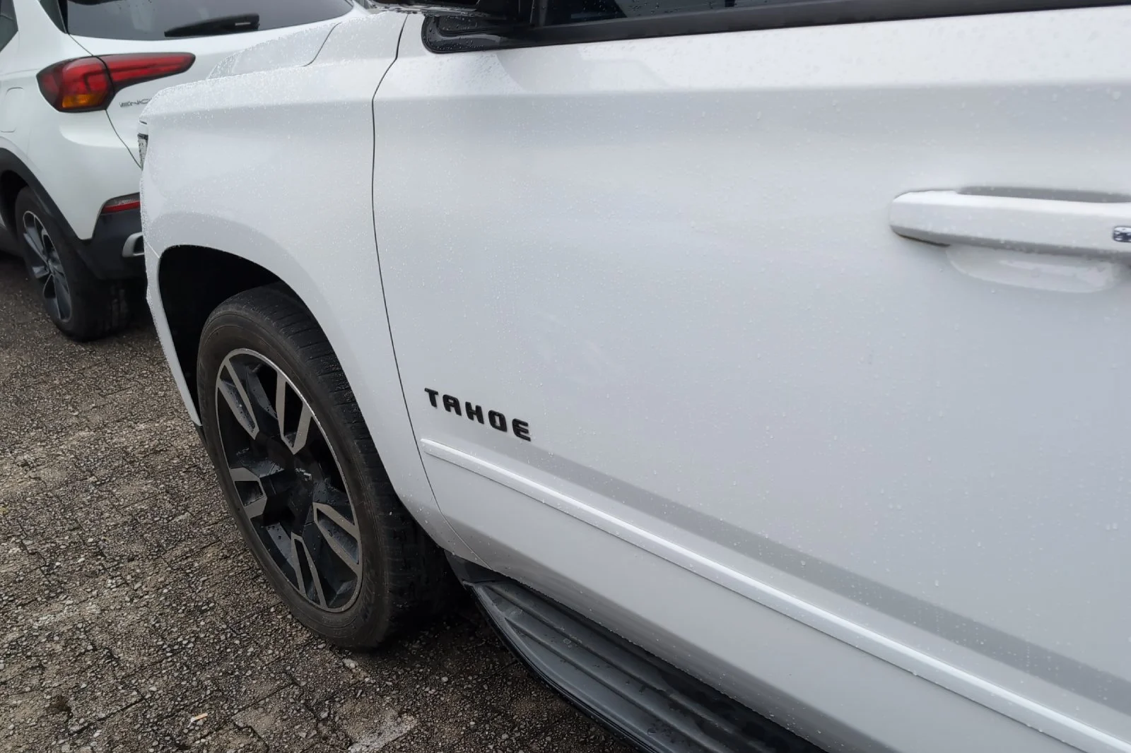Used 2018 SUMMIT WHITE Chevrolet Premier image 11