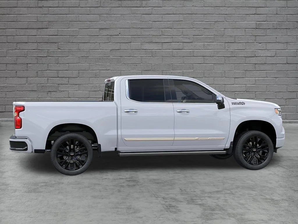 New 2026 Polar White Tricoat Chevrolet High Country image 6