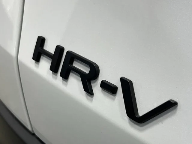 New 2027 Platinum White Pearl Honda Sport AWD image 6