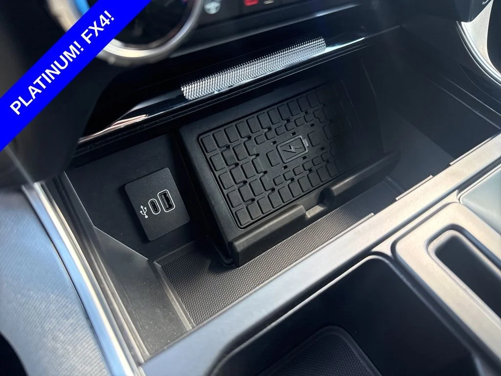 Used 2025 White Ford Platinum image 42