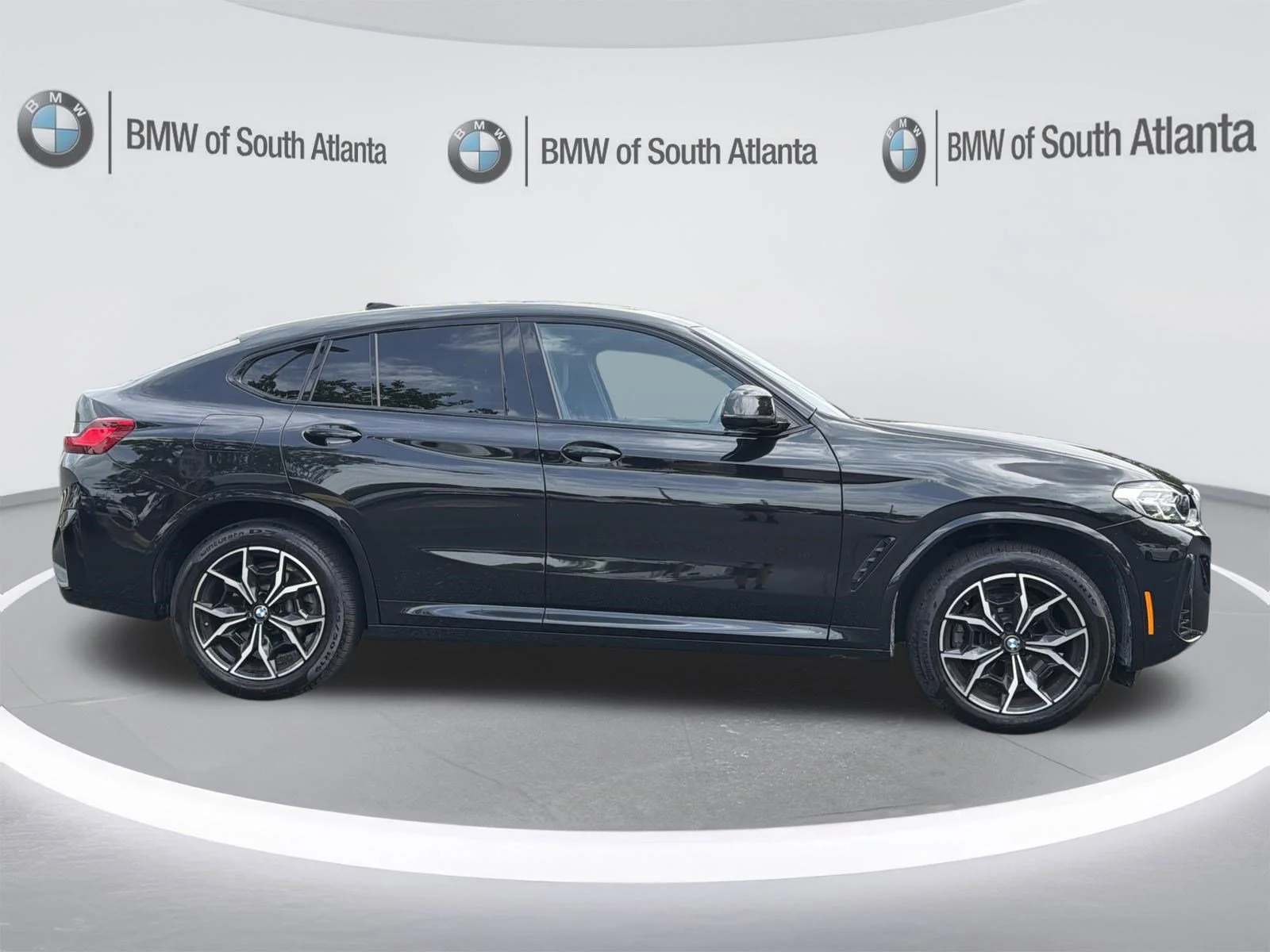 Certified Used 2025 Black Sapphire Metallic BMW xDrive30i image 29