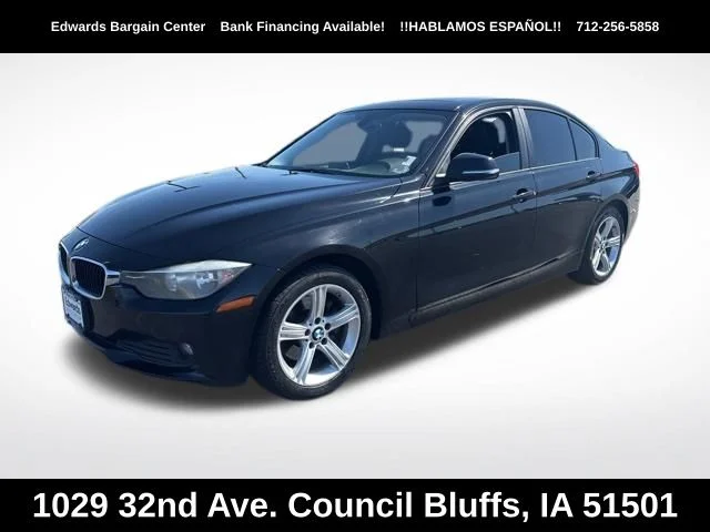 Used 2014 Black BMW 320i xDrive image 3