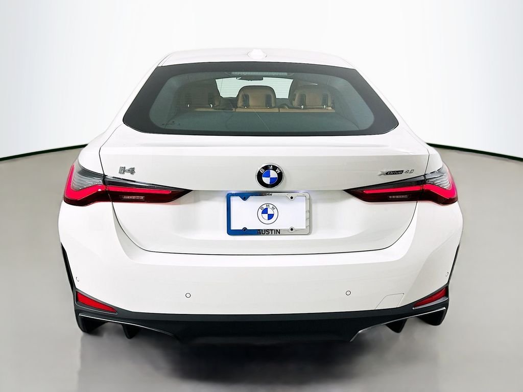 Used 2026 Alpine White BMW xDrive40 image 6