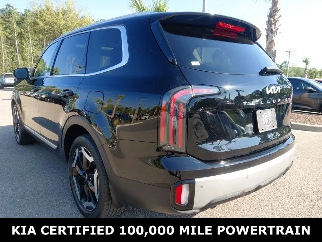 Used 2023 Black Kia EX image 6