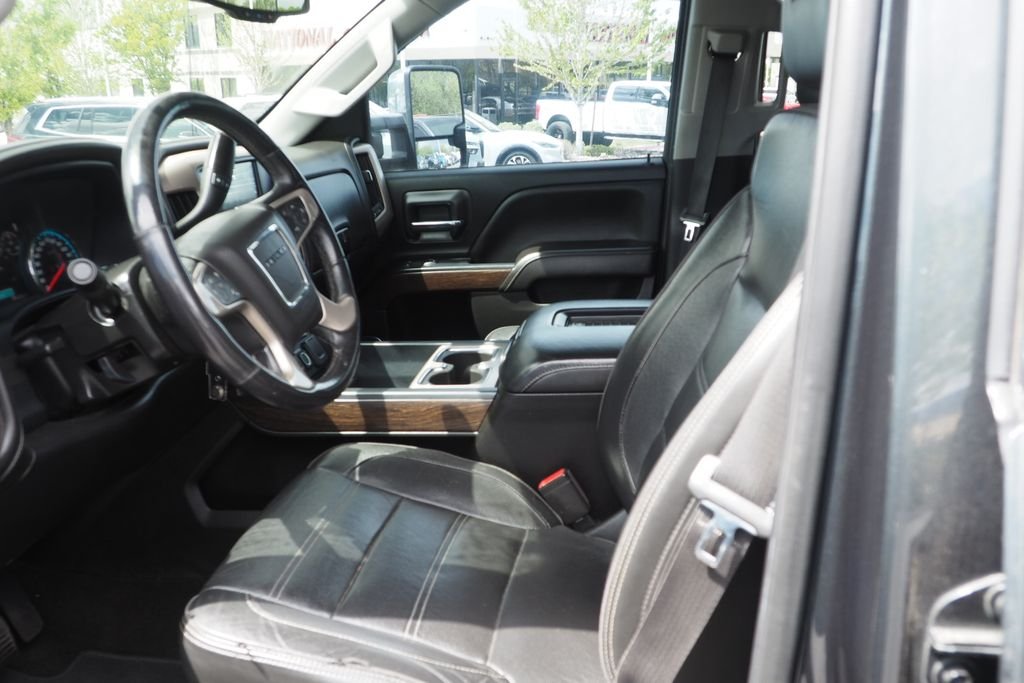 Used 2017 Gray GMC Denali image 13
