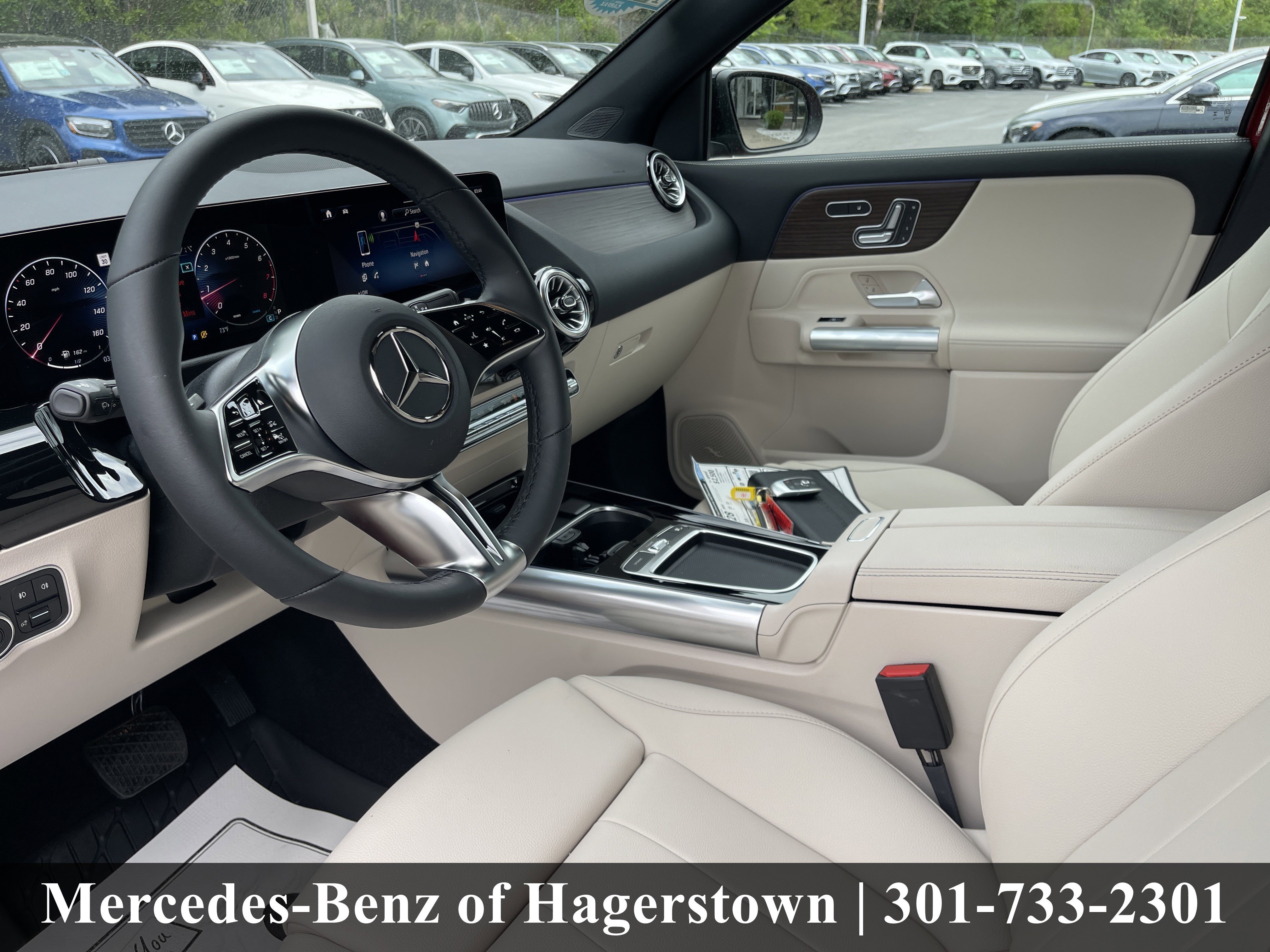 Certified Used 2026 MANUFAKTUR Patagonia Red Metallic Mercedes-Benz GLA 250 4MATIC® SUV image 5