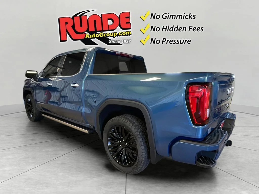 Used 2024 Metallic GMC Denali image 4