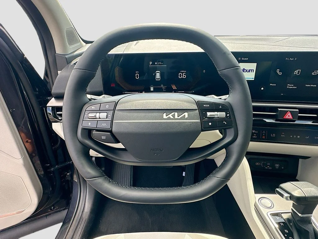 New 2026 Panthera Metal Kia EX image 11
