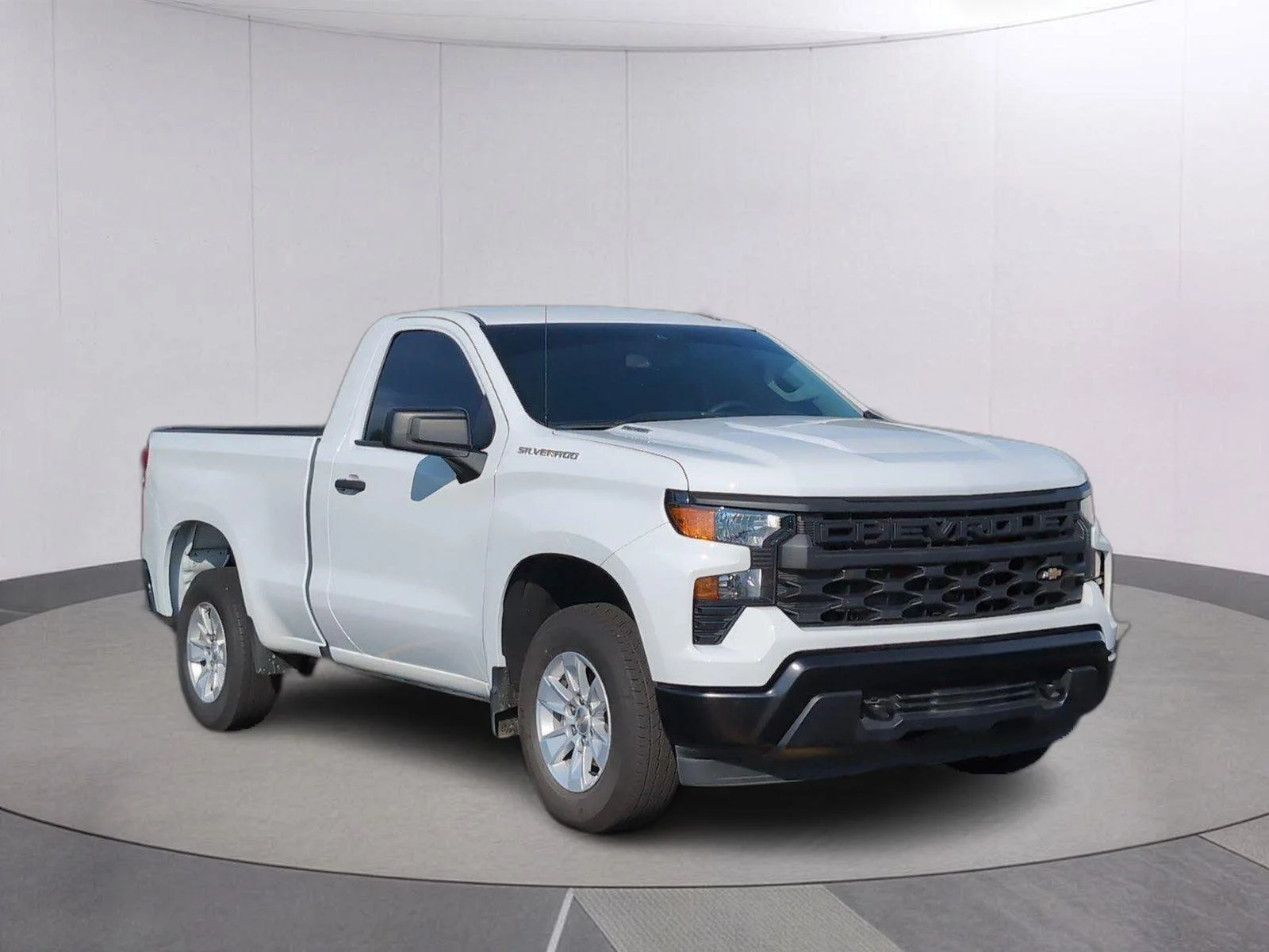 Used 2025 Summit White Chevrolet WT image 8