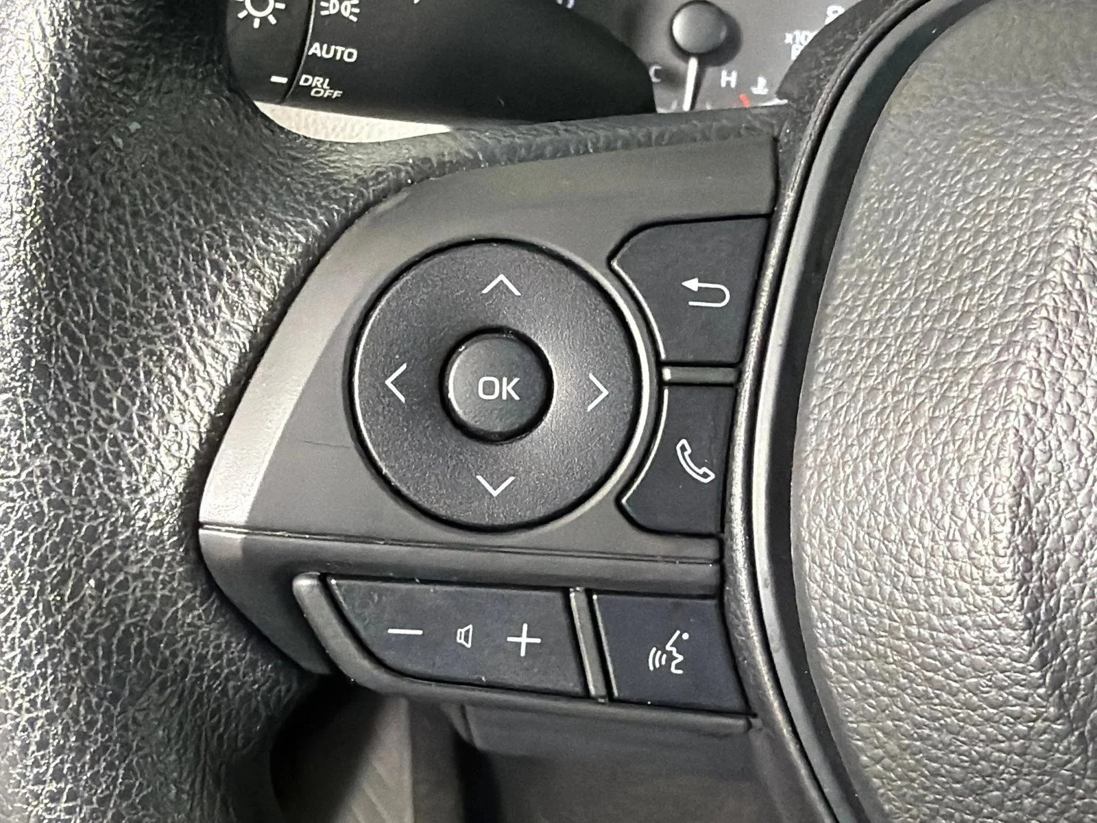 Used 2024 White Toyota LE image 24