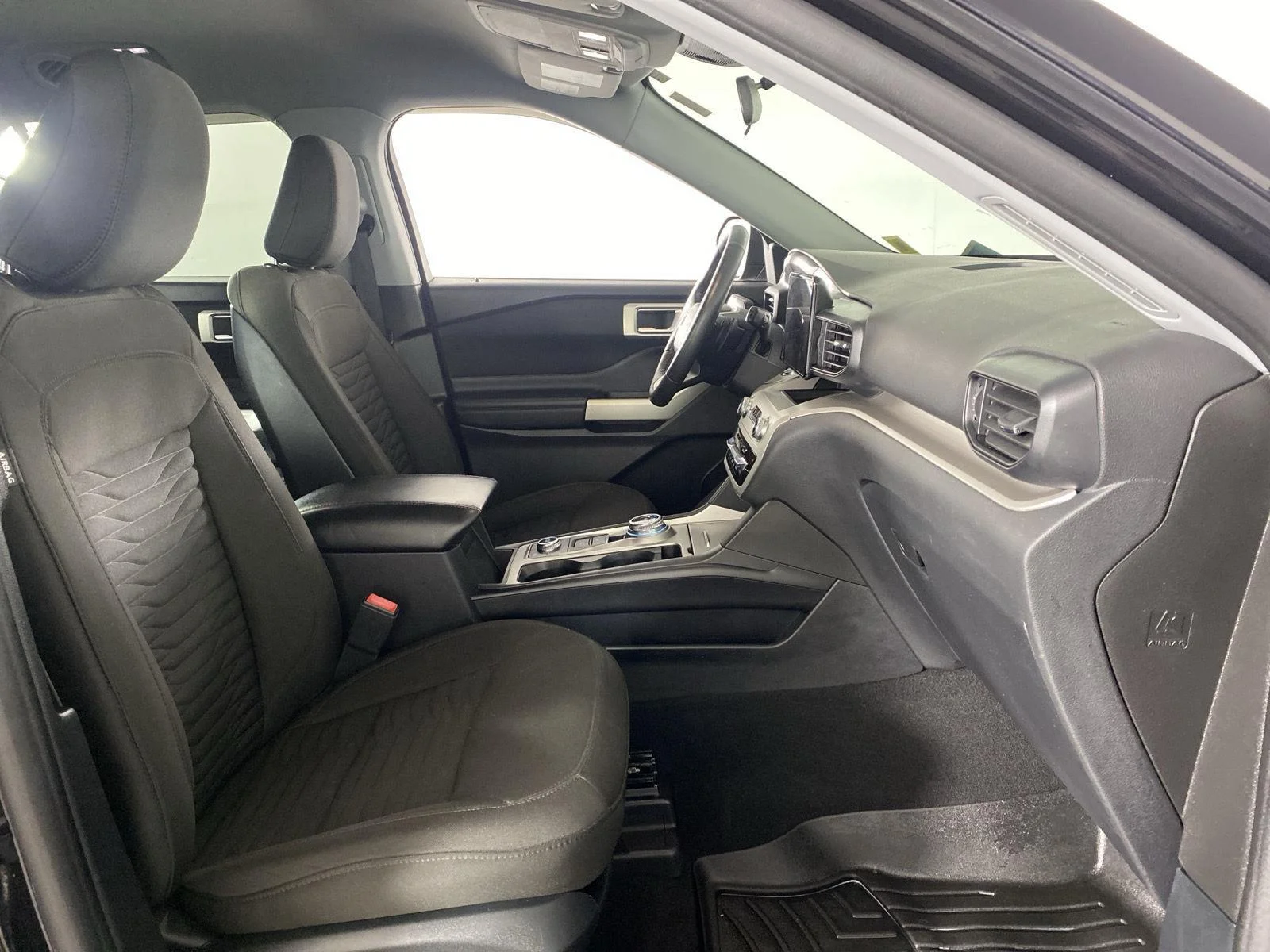 Used 2020 Agate Black Ford XLT image 29