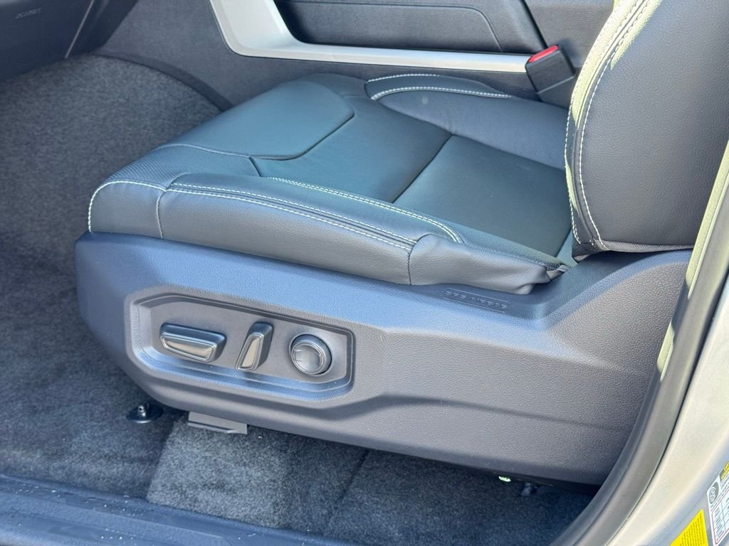 2026 Toyota Tundra SR5 - Photo 16