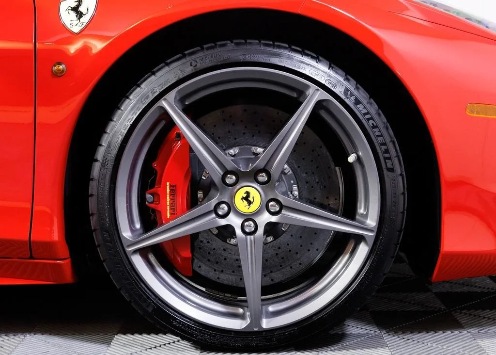 Certified Used 2014 Rosso Corsa Ferrari Base image 12