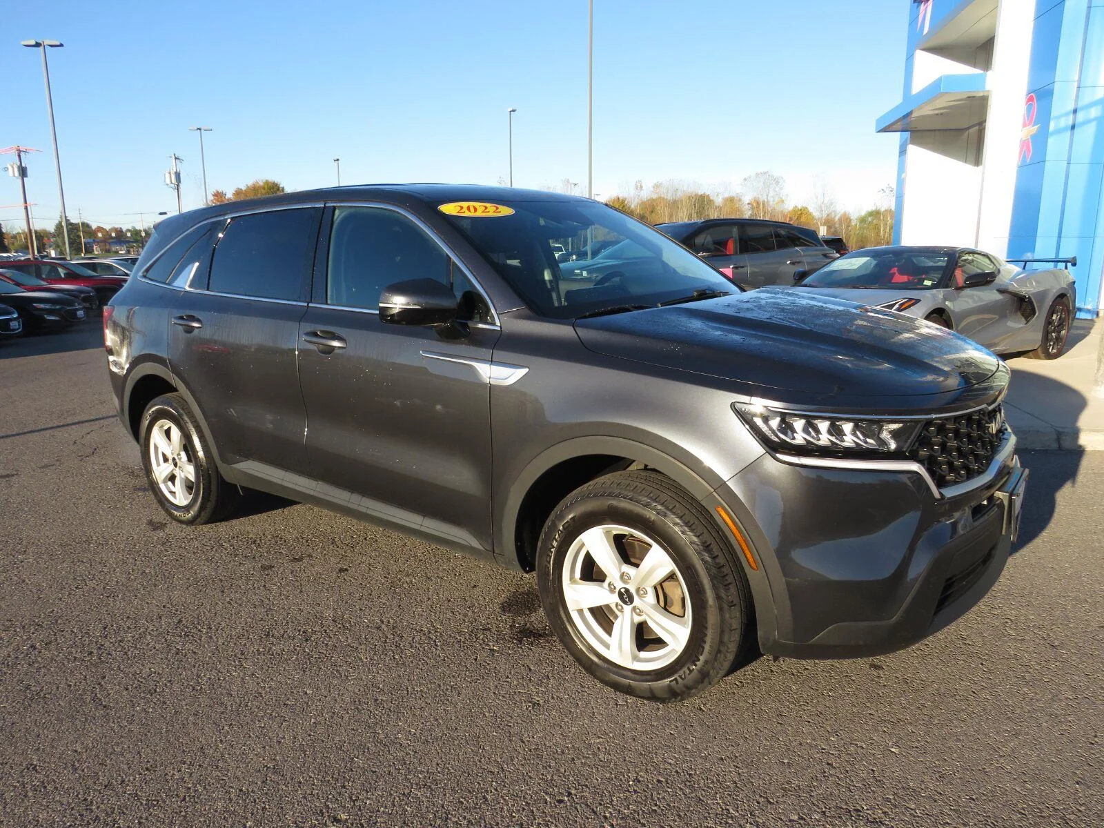 Used 2022 Gravity Gray Kia LX image 5