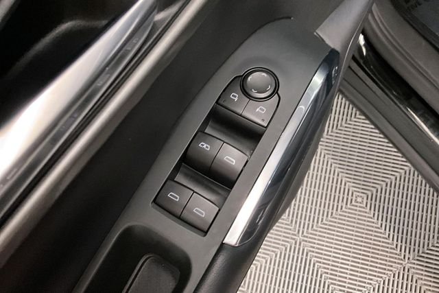 Used 2025 Mosaic Black Metallic Chevrolet LT image 40