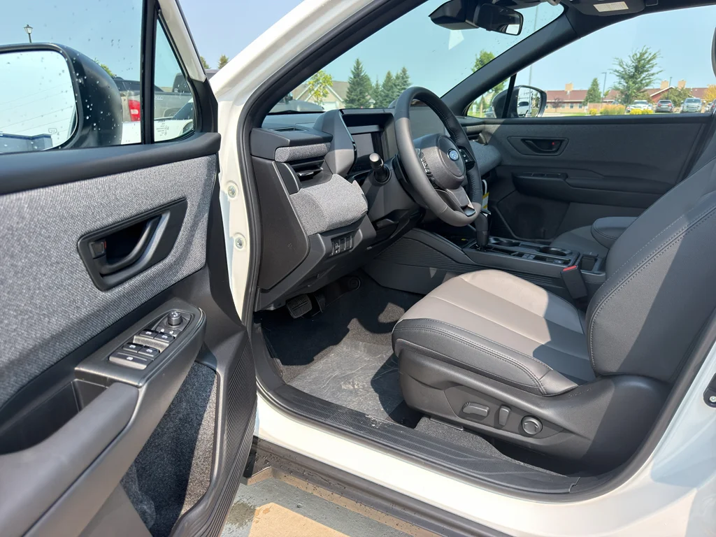 New 2026 CRYSTAL WHITE PEARL Subaru Premium image 11