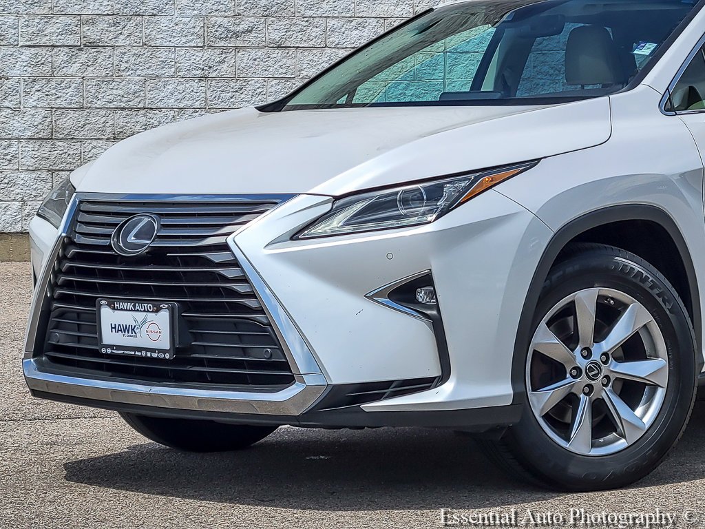 Used 2019 White Lexus 350 image 2