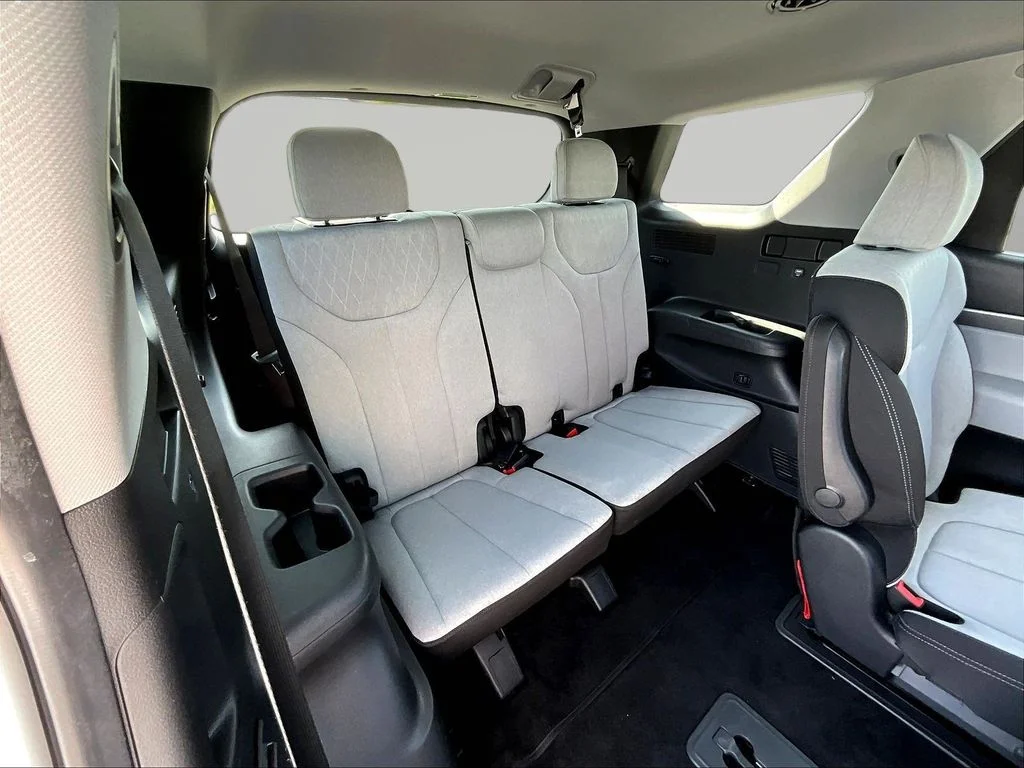 Certified Used 2022 White Hyundai SEL image 25
