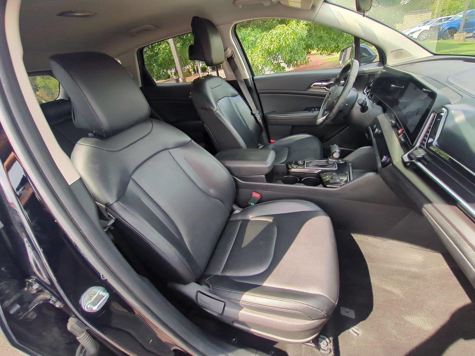 Used 2023 Ebony Black Kia EX image 38