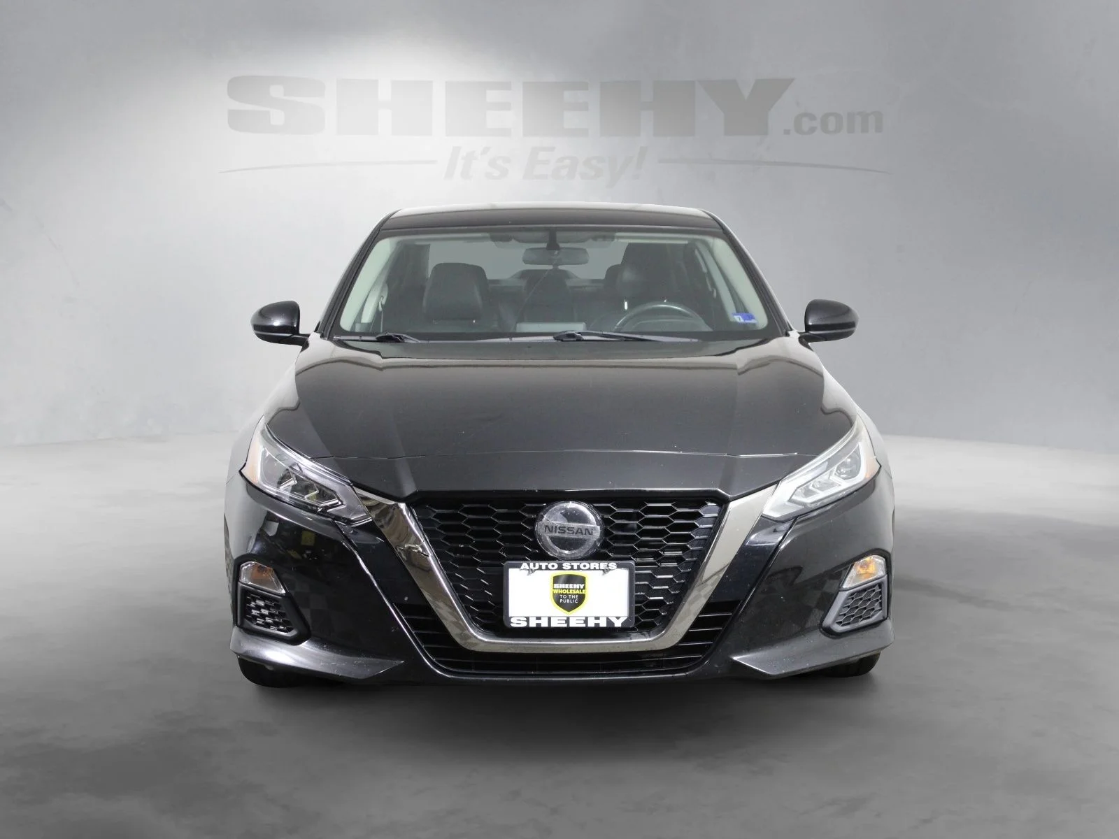 Used 2019 Black Nissan 2.5 SR image 11