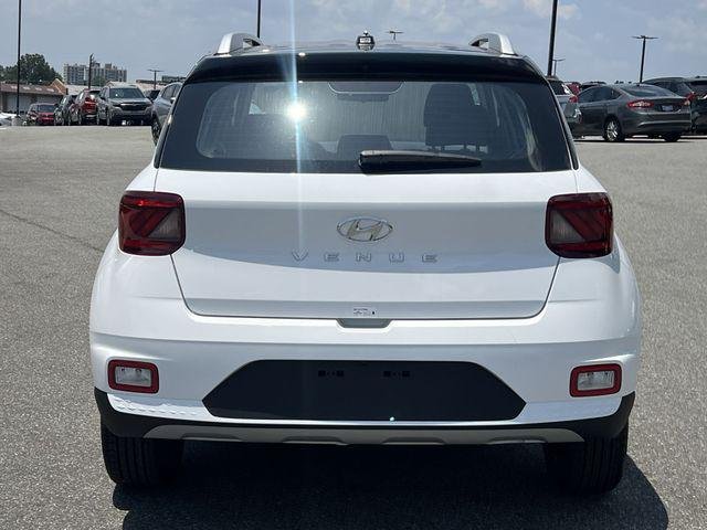 New 2026 White Hyundai SEL w/Two-Tone Roof image 12