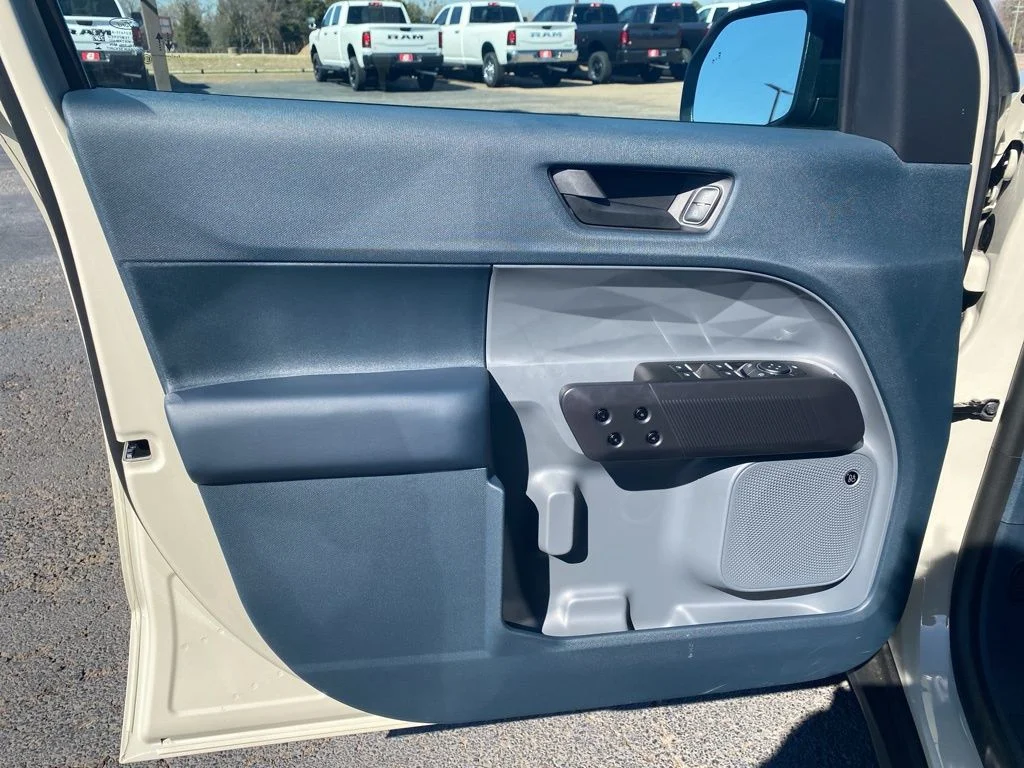 2025 Ford Maverick Lariat - Photo 11