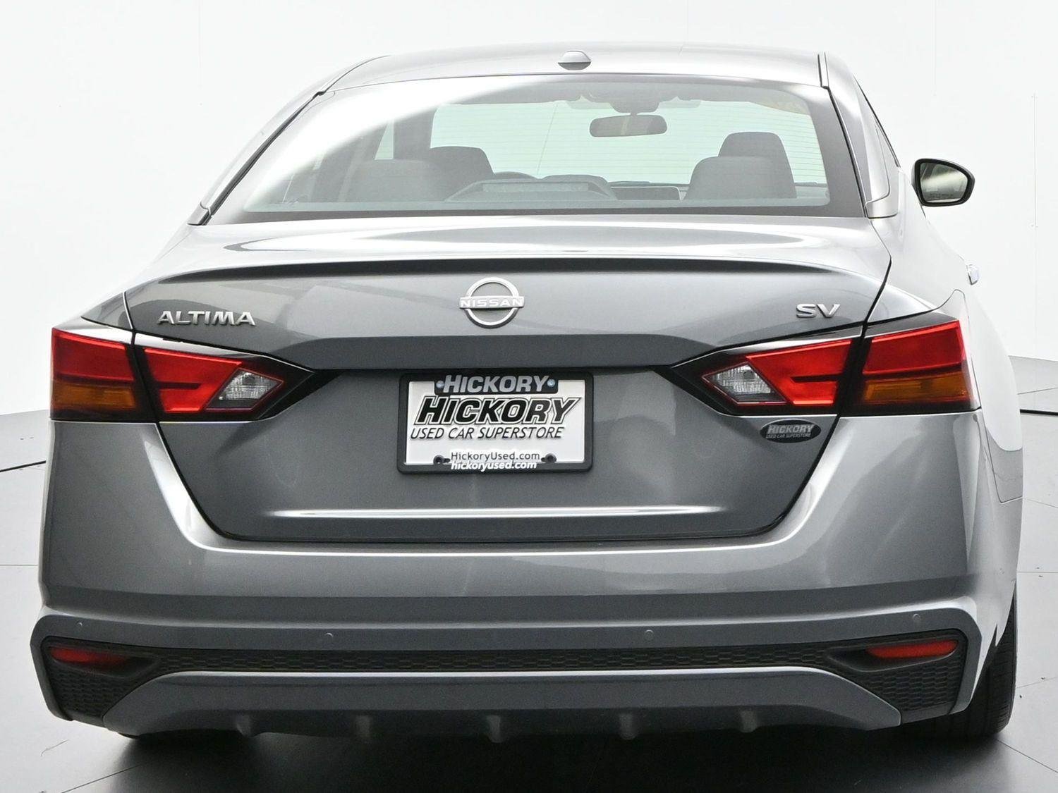 Used 2024 Gun Metallic Nissan 2.5 SV image 6