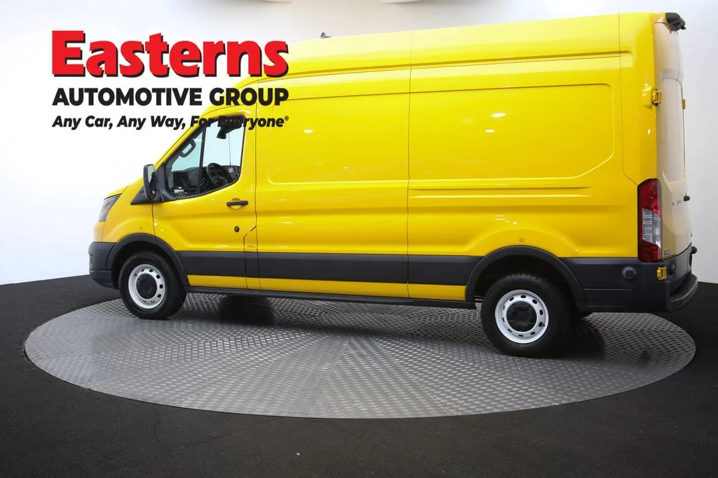 Used 2020 Yellow Ford Base image 60