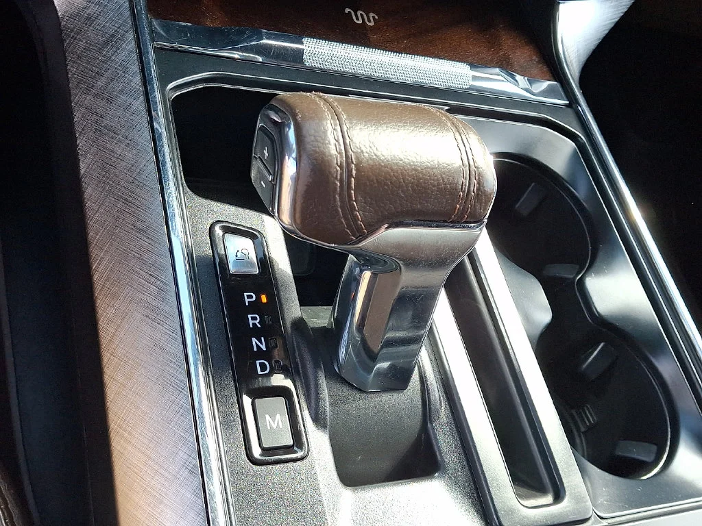 Used 2023 Blue Ford King Ranch image 22