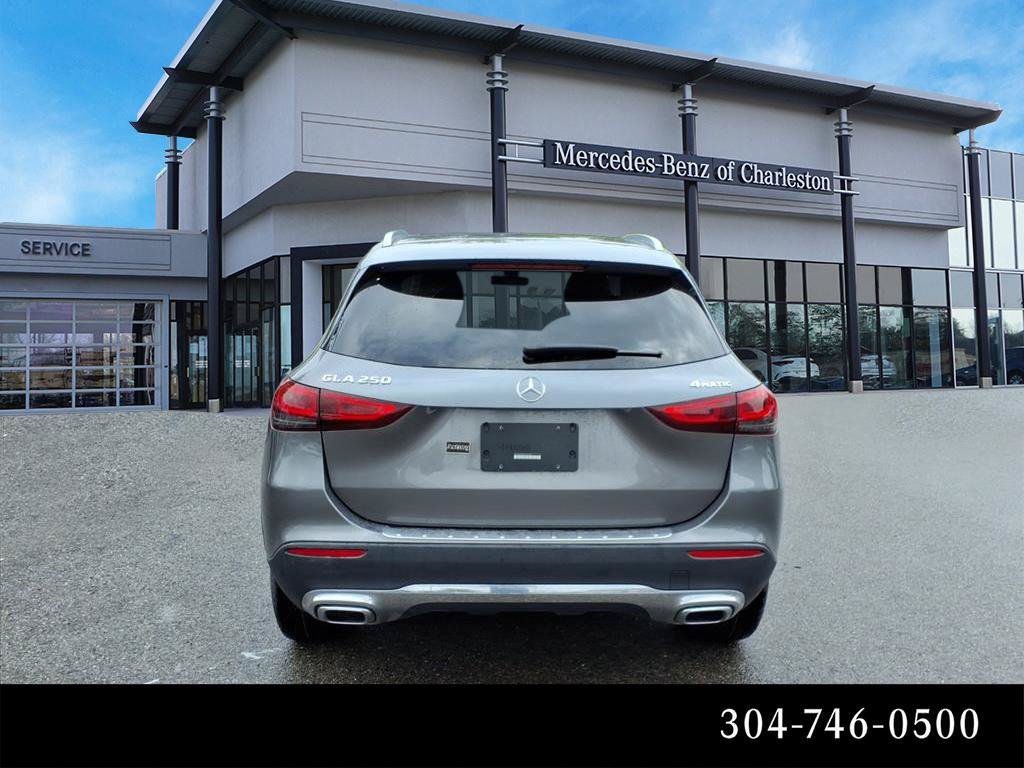 Used 2023 Mountain Grey Met Mercedes-Benz GLA 250 image 4