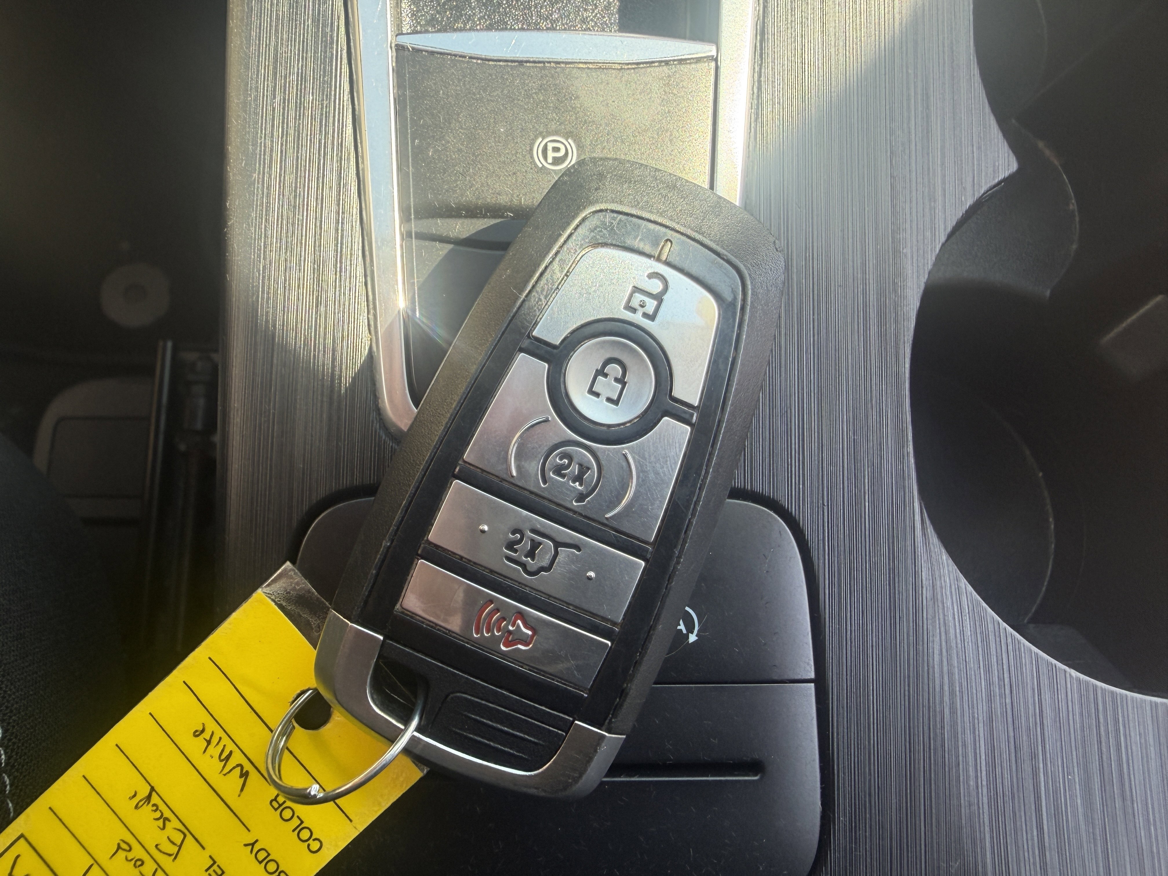 Used 2021 Oxford White Ford SE image 41