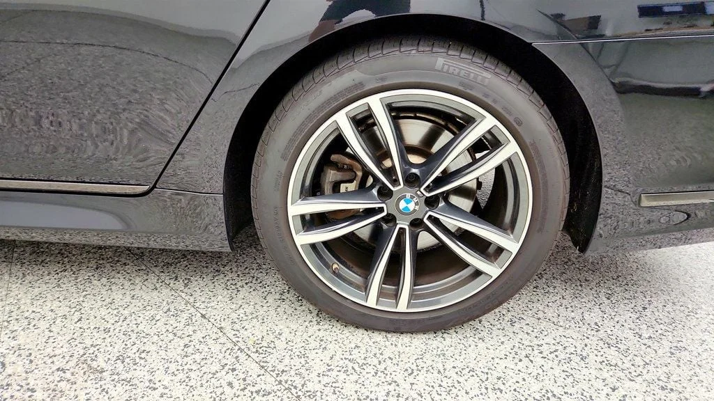 Used 2020 Black Sapphire Metallic BMW 745e xDrive iPerformance Plug-In Hybrid w/ M Sport & B&W Audio image 9