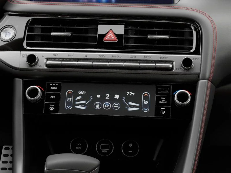 New 2026 Savile Silver Genesis 3.3T Sport Prestige image 22