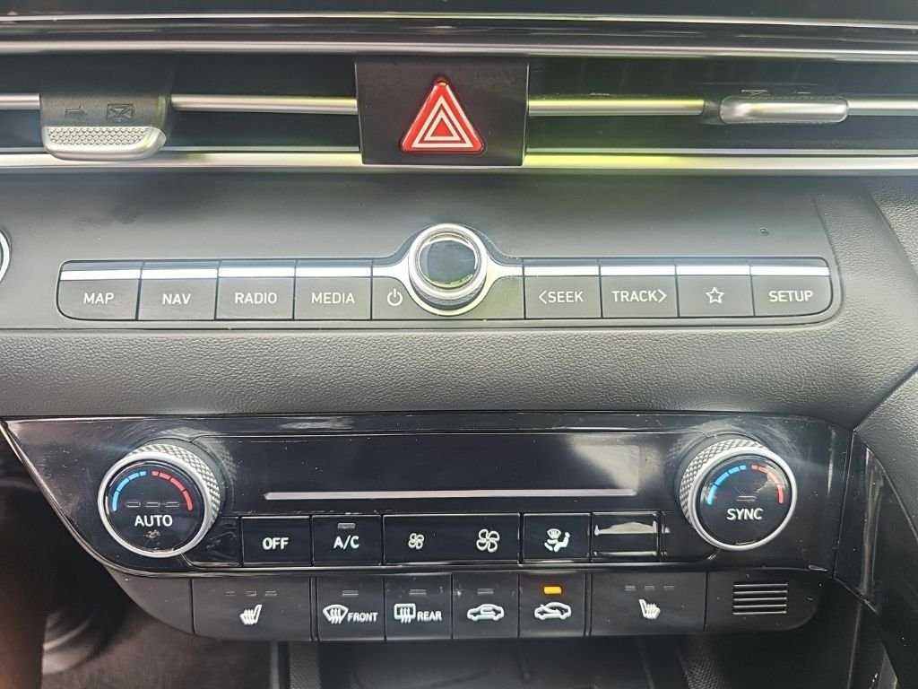 2024 Hyundai Elantra SEL - Photo 19