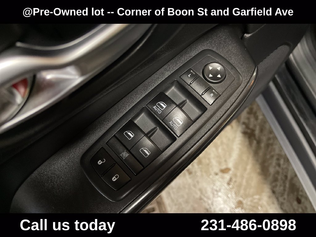 Used 2017 Black Jeep Limited image 15