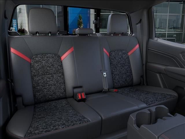 2025 Chevrolet Colorado Z71 - Photo 17