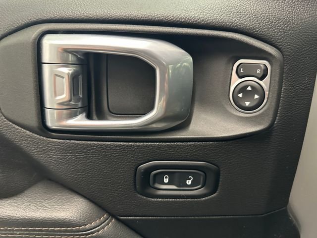 Used 2022 Gray Jeep Unlimited Rubicon 392 image 25