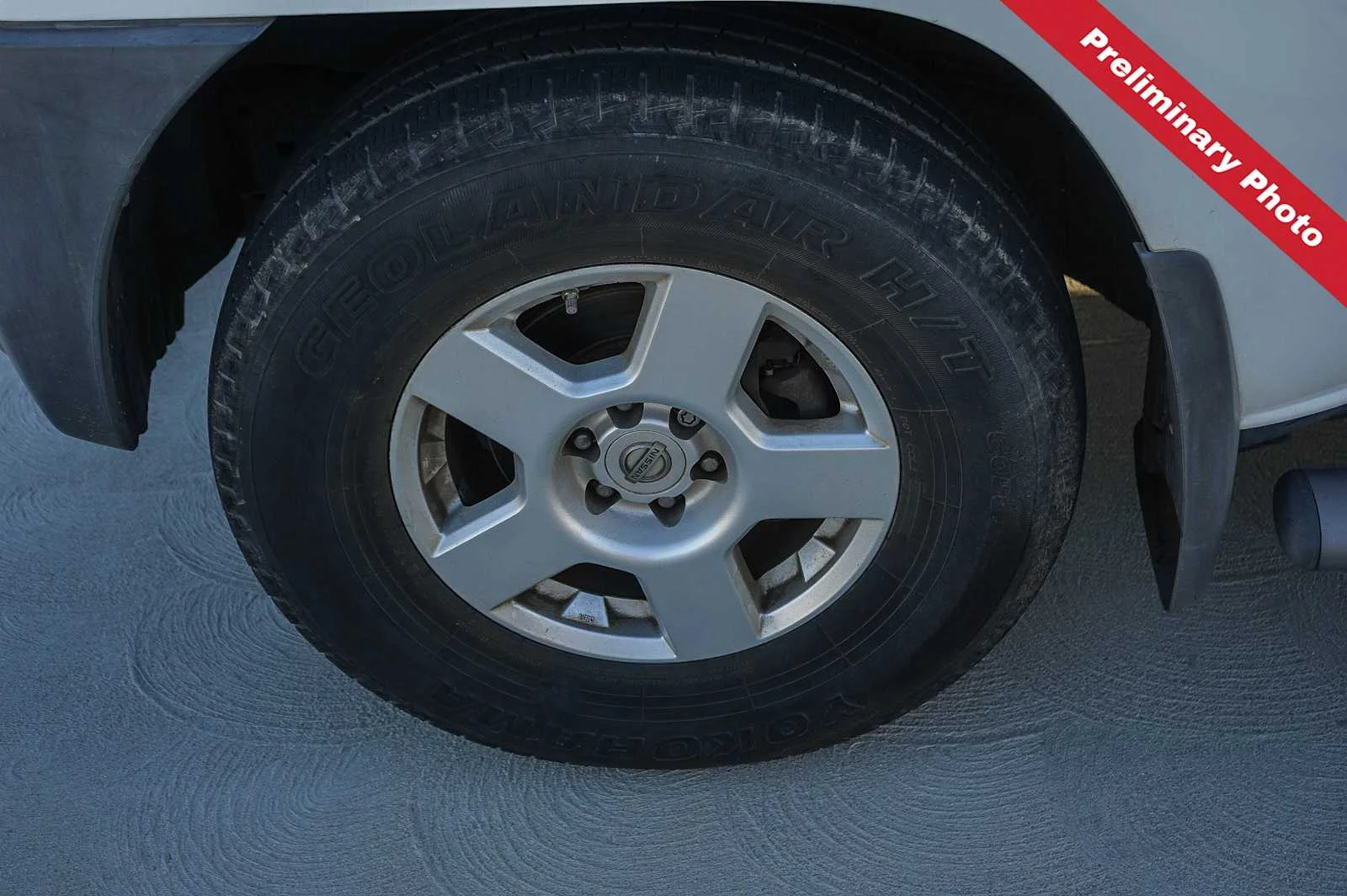 Used 2006 Avalanche Nissan S image 11