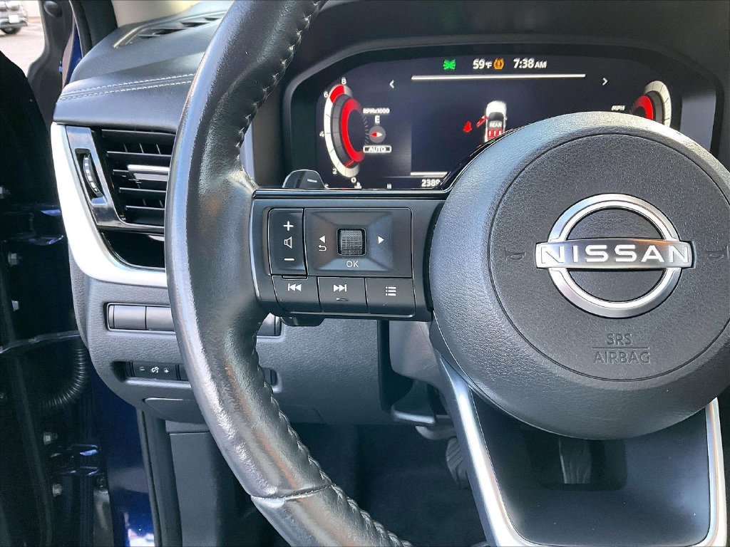 Used 2024 Deep Ocean Blue Pearl/Super Black Nissan SL image 23