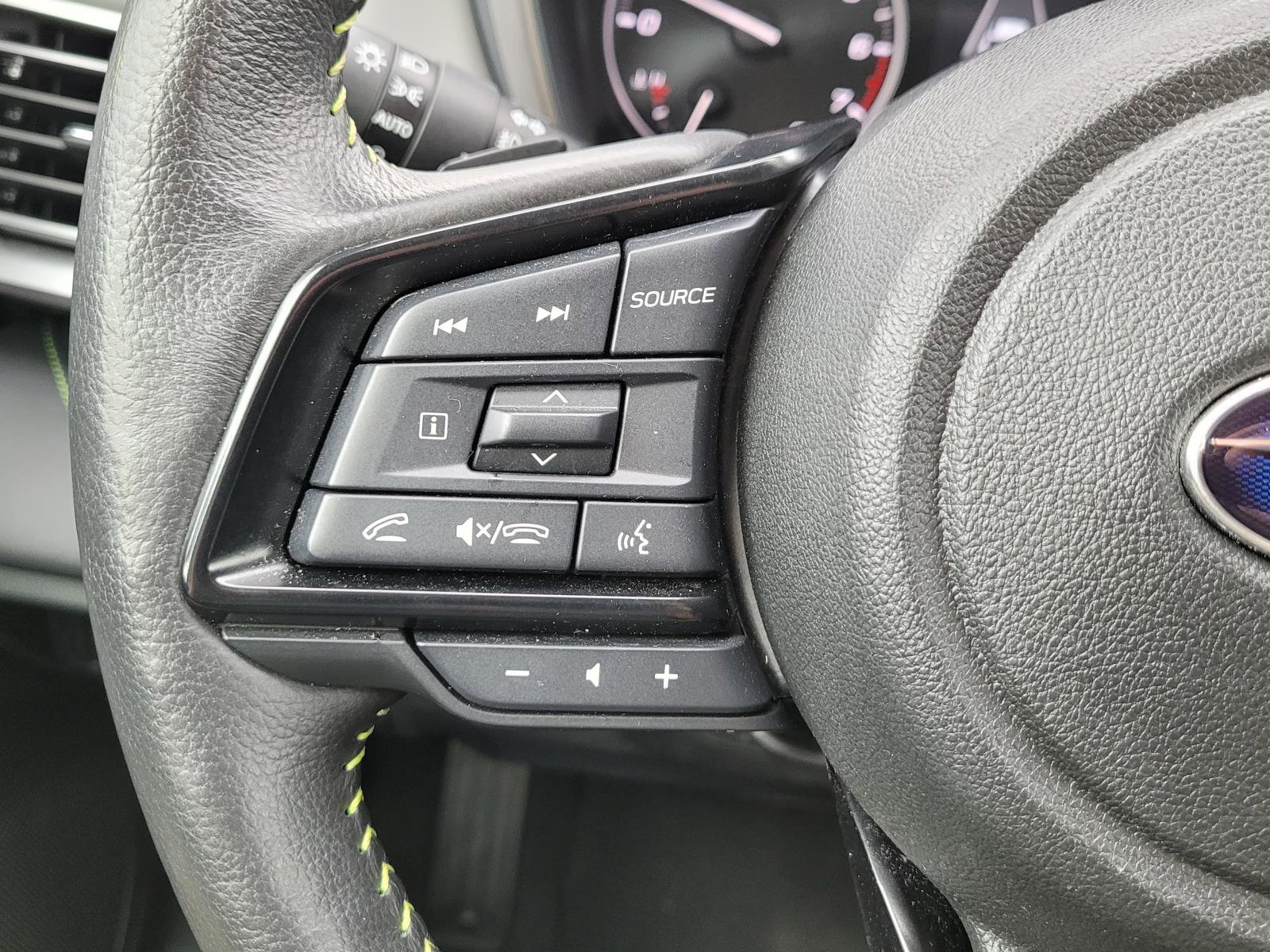 Certified Used 2025 Crystal Black Silica Subaru Onyx Edition image 9