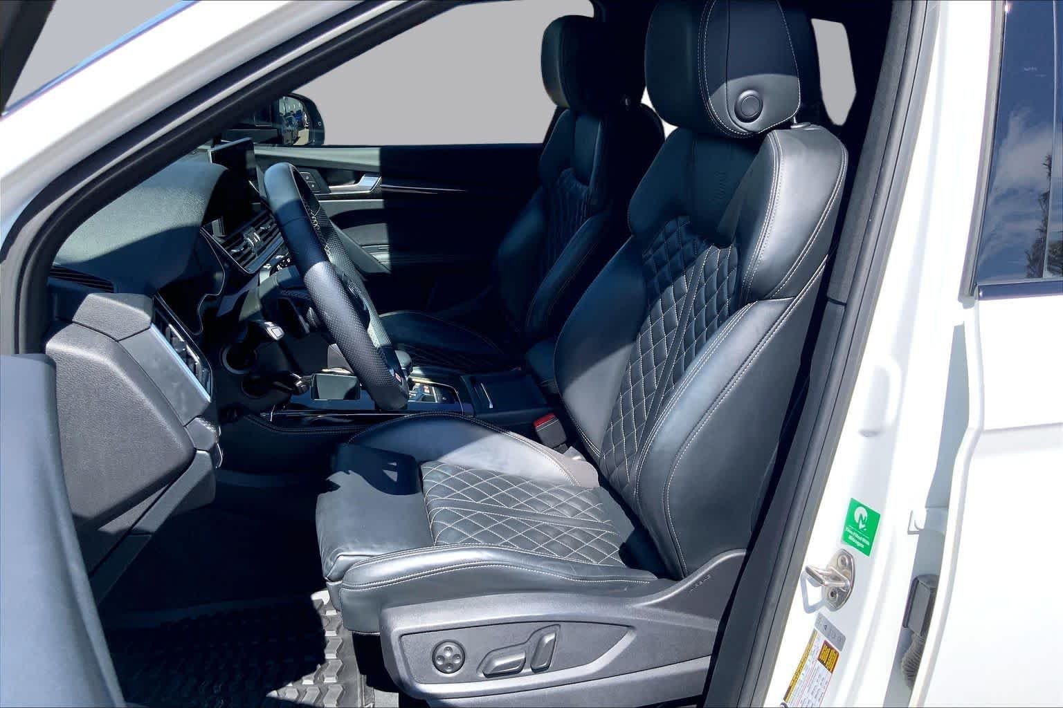 Pre-Owned 2023 Audi SQ5 Prestige