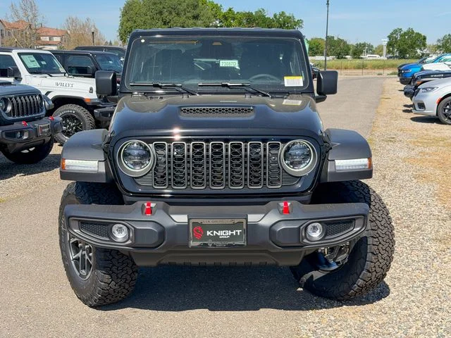 New 2026 Black Clear-Coat Exterior Paint Jeep Rubicon image 3