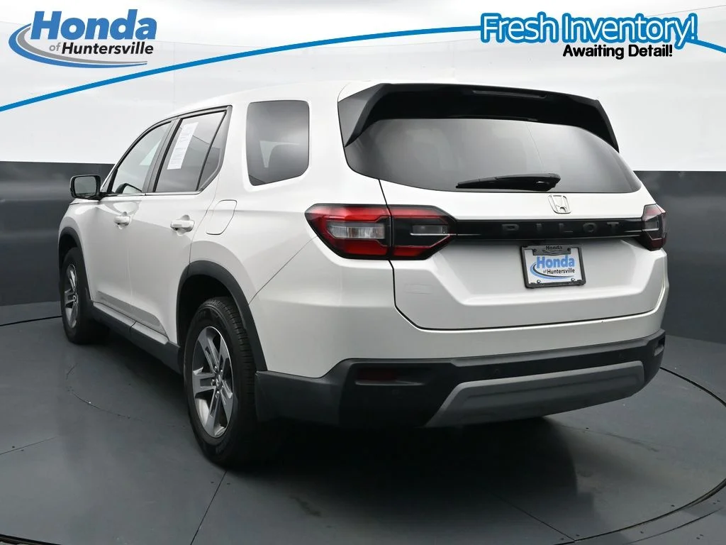 Used 2025 Platinum White Pearl Honda EX-L image 7