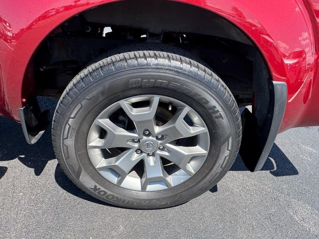 Used 2020 Red Nissan SV image 7