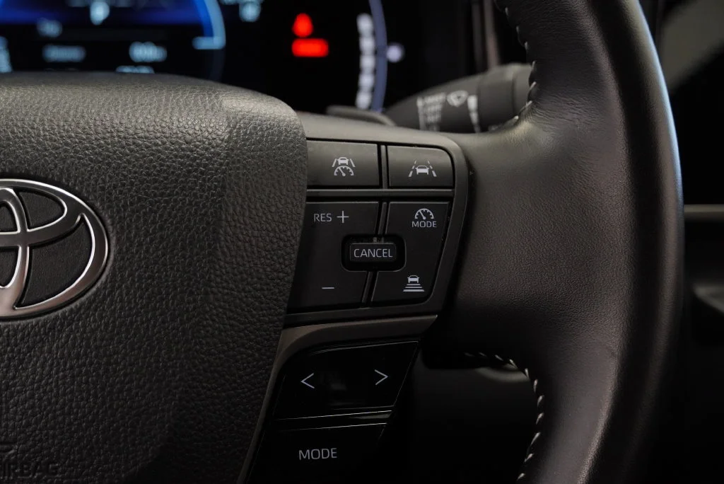 Used 2025 White Toyota SE image 36