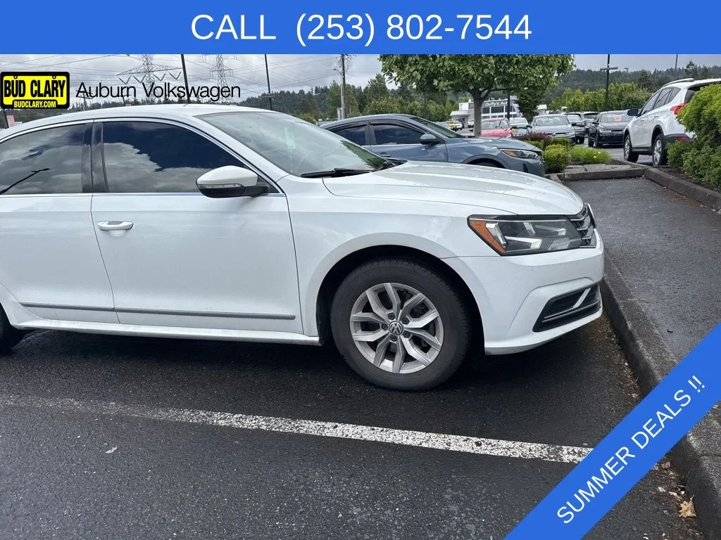 Used 2016 White Volkswagen 1.8T S image 5