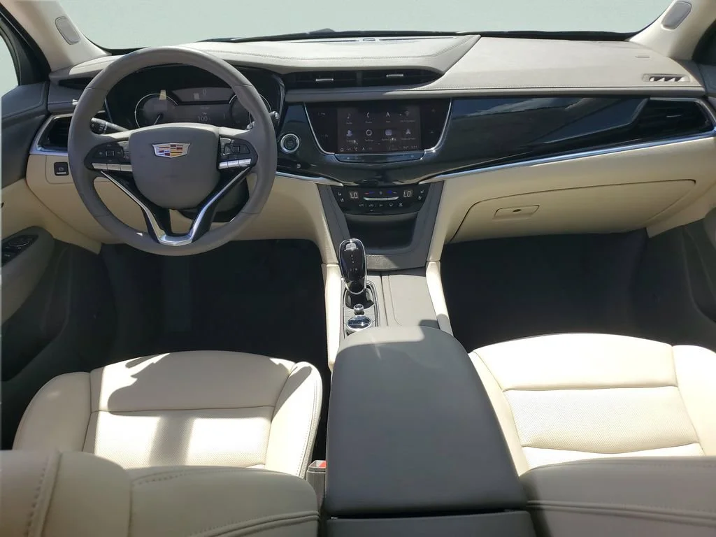 Used 2024 Crystal White Tricoat Cadillac Premium Luxury image 11