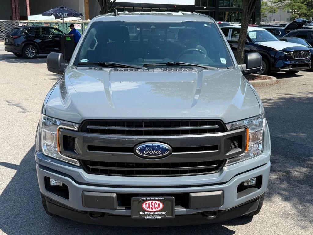 Used 2019 Black Ford XLT image 2